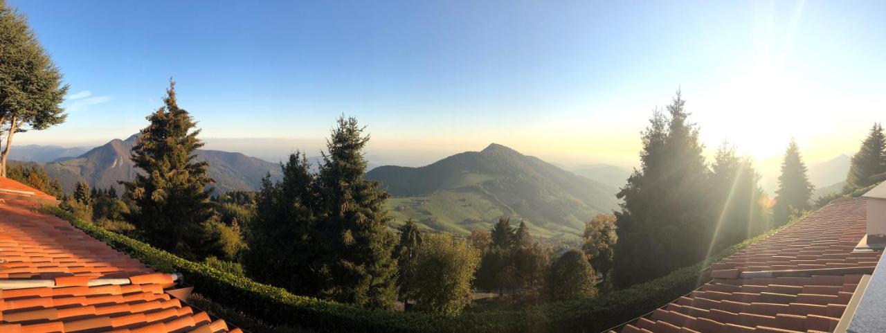 Panorama 1200, In The Heart Of The San Fermo Hills Lejlighed Adrara San Rocco Eksteriør billede
