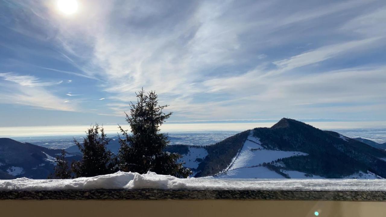Panorama 1200, In The Heart Of The San Fermo Hills Lejlighed Adrara San Rocco Eksteriør billede
